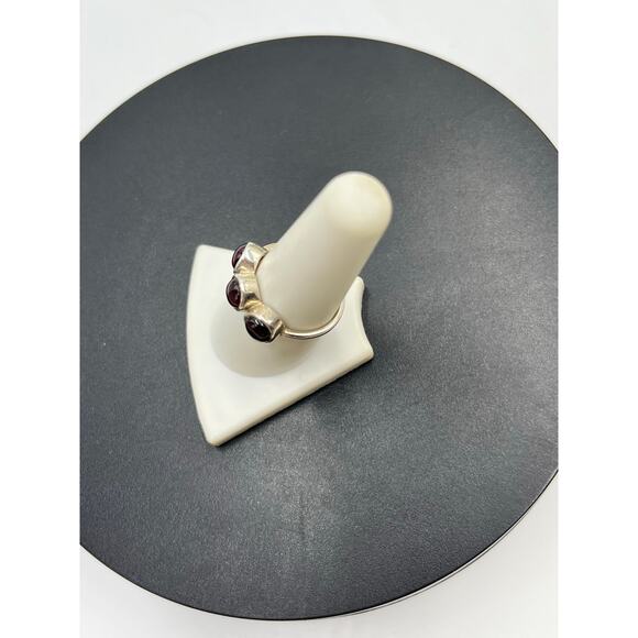 Sterling Silver Bezel Set Three Round Red Garnet Cabochon January Ring size 8.25 - Picture 2 of 8